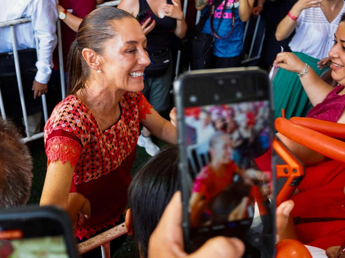 Claudia Sheinbaum celebra su primer año como presidenta de México en el Zócalo