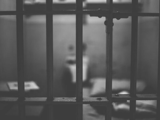 Dan 79 años de prisión a mujer por secuestro en el Edomex - El ...