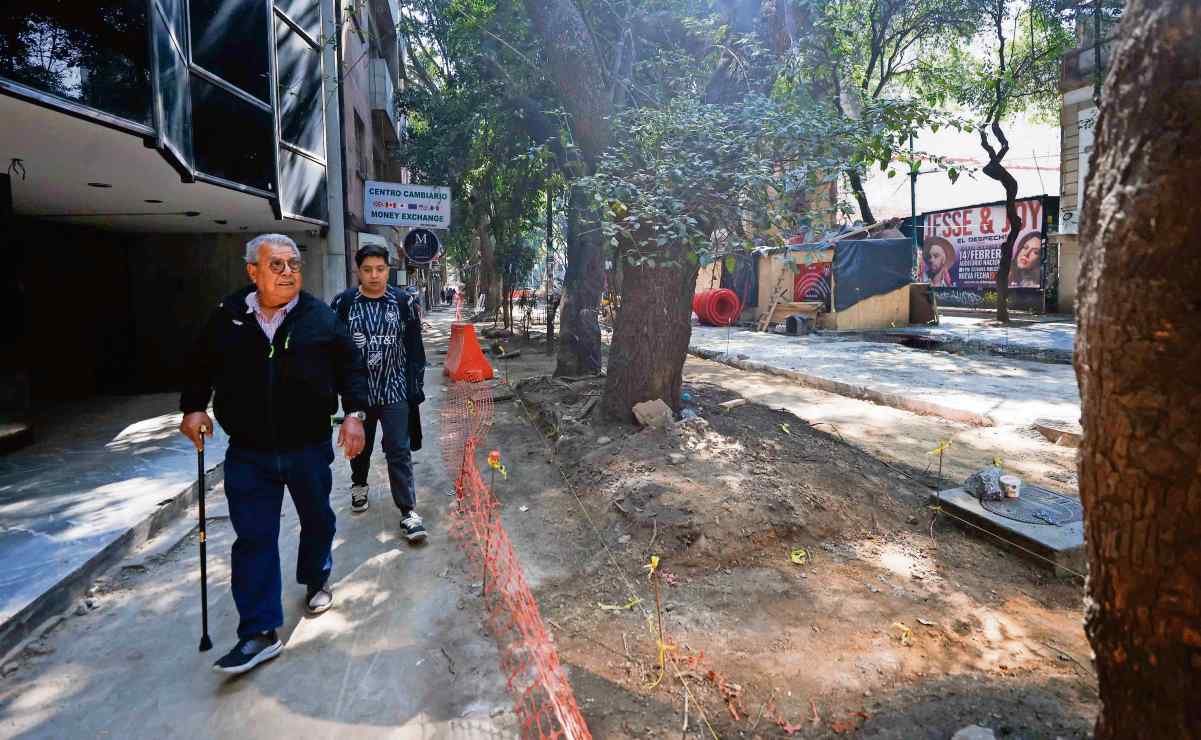 Zona Rosa: Llaman a regular ambulantaje | El Universal