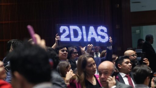 Diputados aprueban reforma para reducir jornada laboral de 40 horas hasta 2030; la mandan a las legislaturas locales | El Universal
