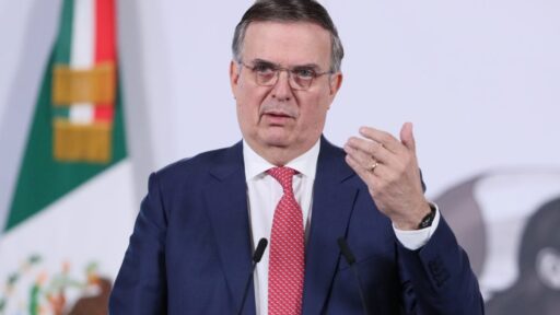 ¿Peculado o falta administrativa? Especialista aborda el caso Ebrard