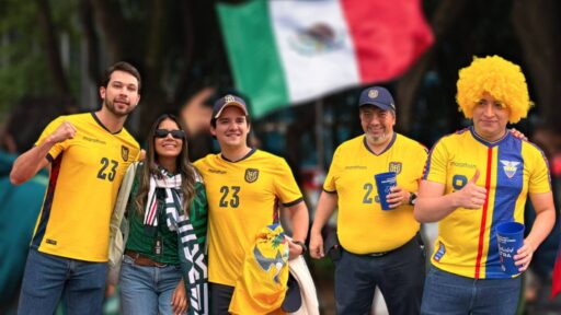 ‘Estamos acostumbrados a dormir con ruido’: Ecuatorianos minimizan la ‘serenata’ mexicana previo al partido