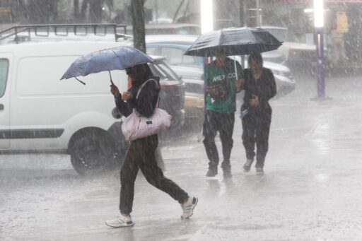 ¿Habrá lluvias aún más fuertes? Vigilan onda tropical en Guerrero que se puede convertir en huracán