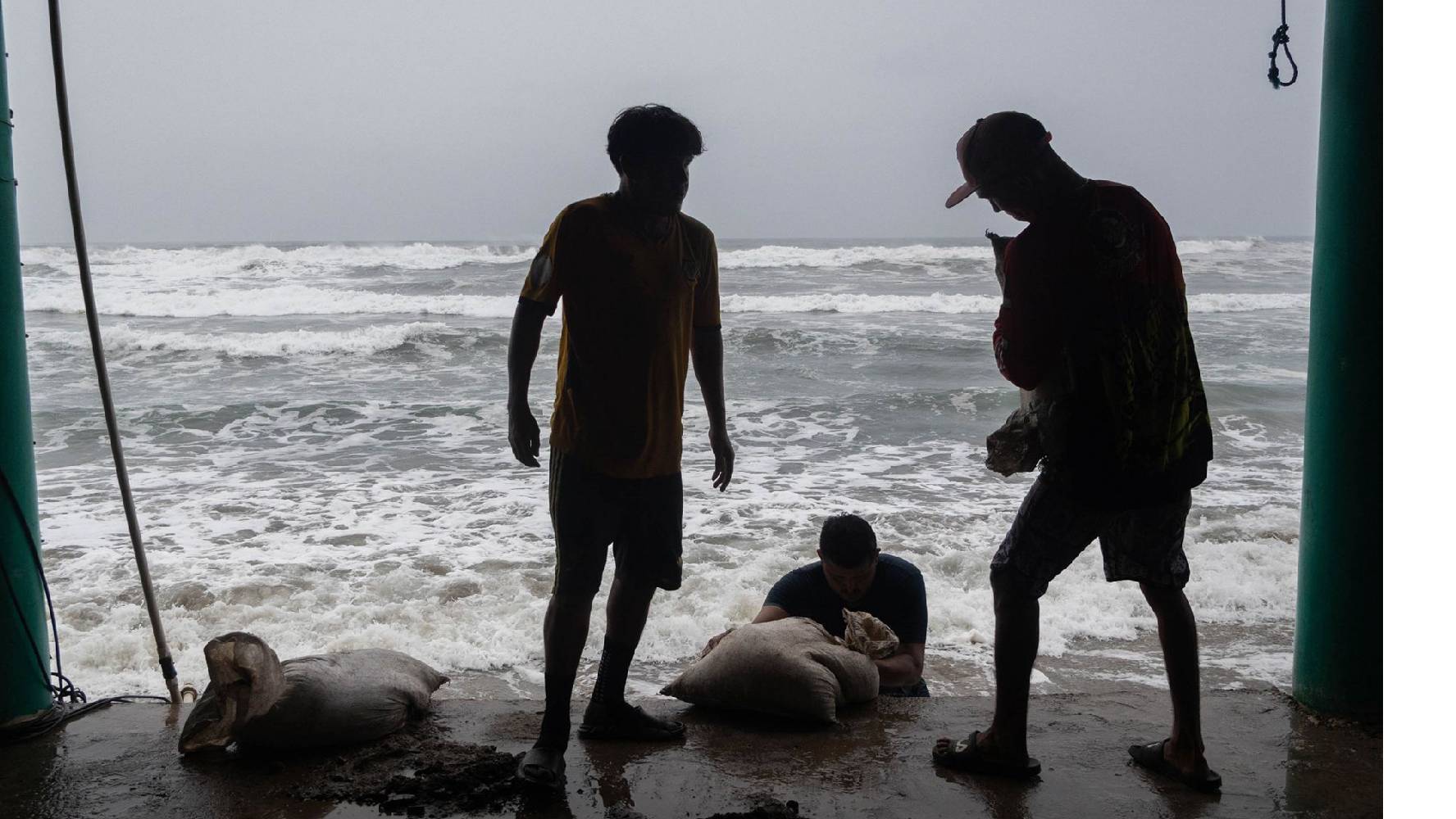 Huracán ‘Polo’ se debilita a categoría 3: México y EU piden a la población reforzar medidas para preservar la vida