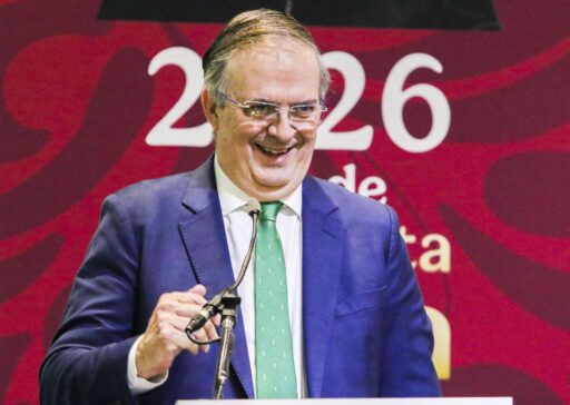 La ‘motosierra’ de Ebrard: México purga proveedores de acero asiáticos por plantas inexistentes