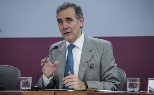 Lorenzo Córdova responde a Sheinbaum tras pedir auditar gestión en el INE; Auditoría jamás encontró irregularidades, dice